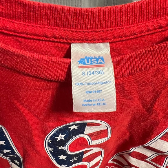 Unisex small USA tshirt - Picture 2 of 3